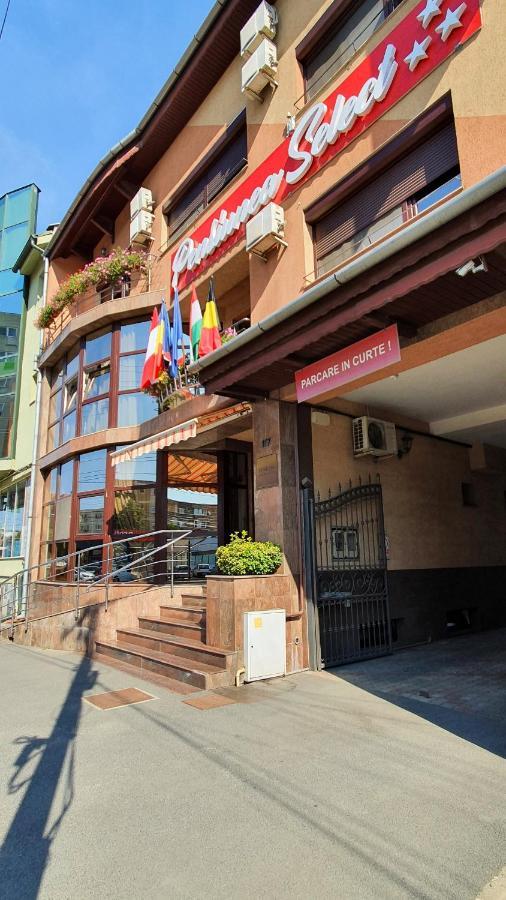 Pensiunea Select Arad Exteriér fotografie