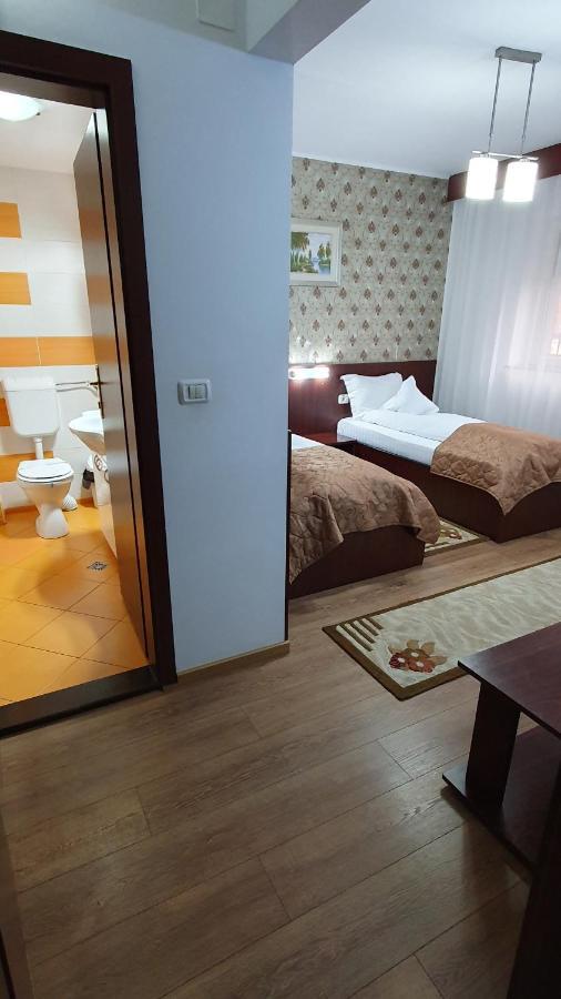 Pensiunea Select Arad Exteriér fotografie
